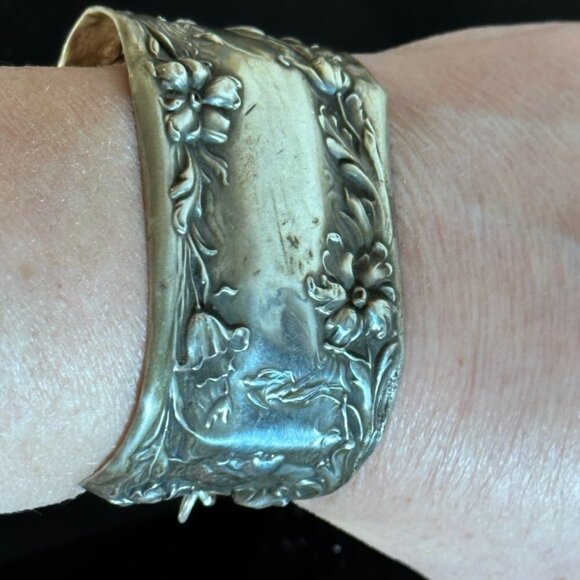 Antique Sterling Silver Cuff Bracelet Floral Art Nouveau Lady Face Victorian 925 - Picture 2 of 8